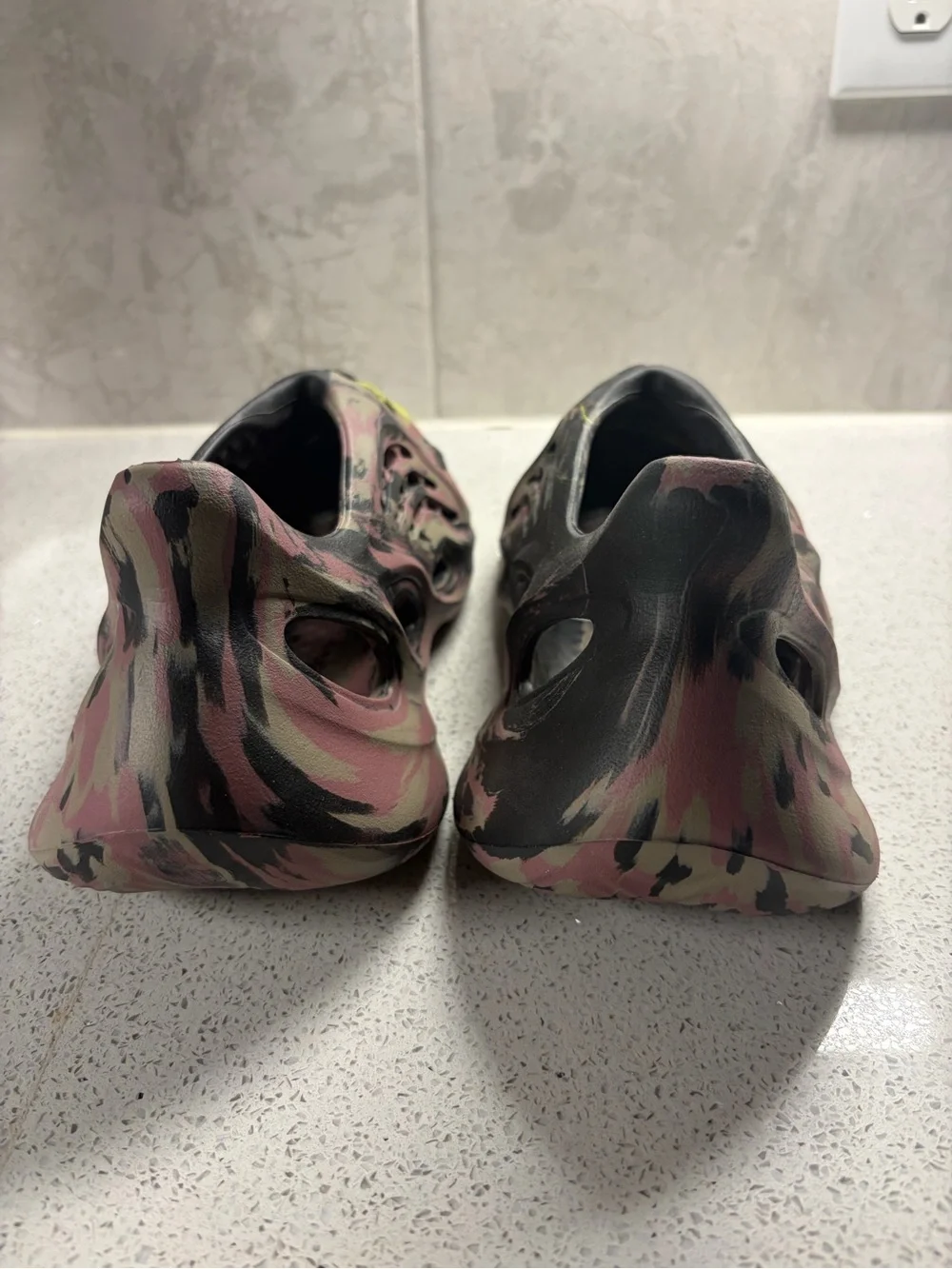 adidas Yeezy Foam Runner “MX Carbon” - Men’s 8